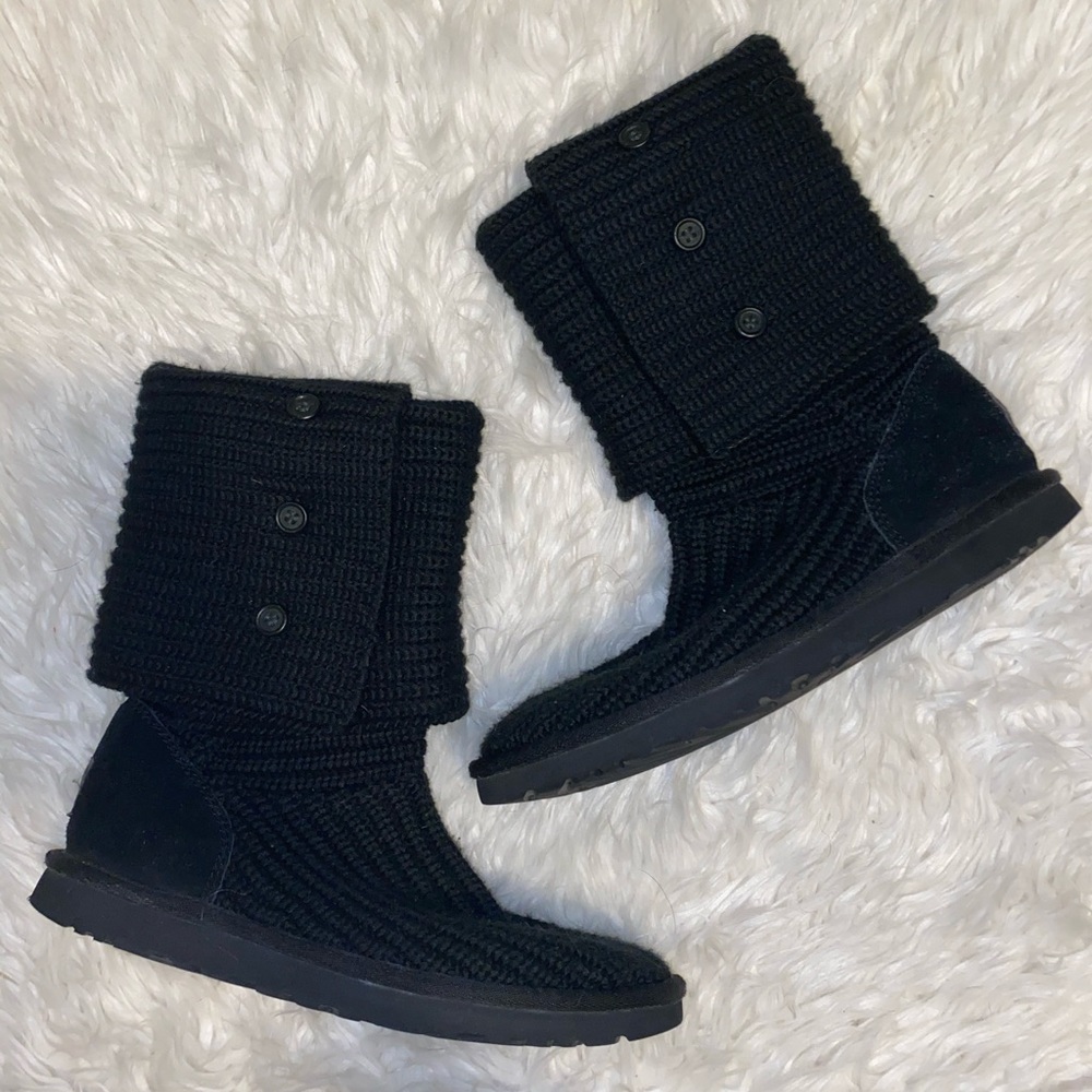 ✨Black Knit Ugg Boots✨